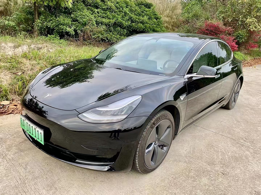 特斯拉Model 3